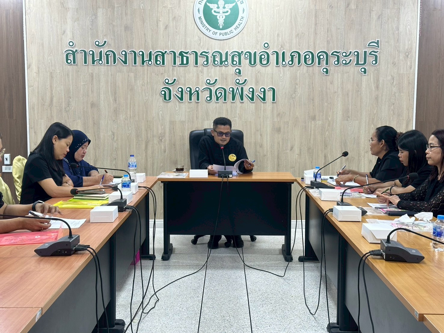 พช.คุระบุรี จัดประชุมคณะอนุกรรมการกลั่นกรองและติดตามการดำเนินงานกองทุนพัฒนาบทบาทสตรีอำเภอ ครั้งที่ 1/2569